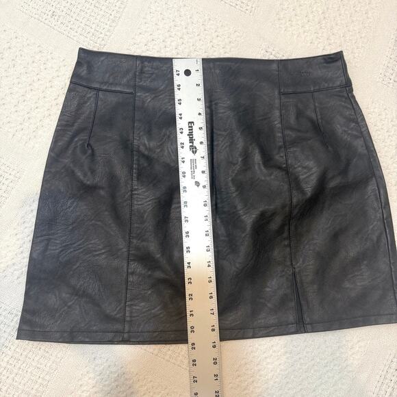 NWT Topshop 14 faux leather hem split mini skirt SK 3035 - Picture 2 of 8